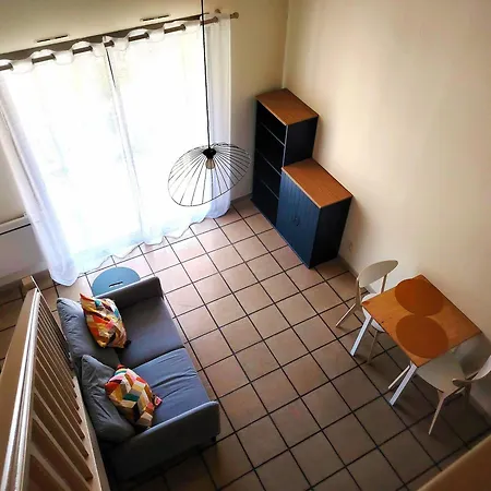 Location Papallona Apartman